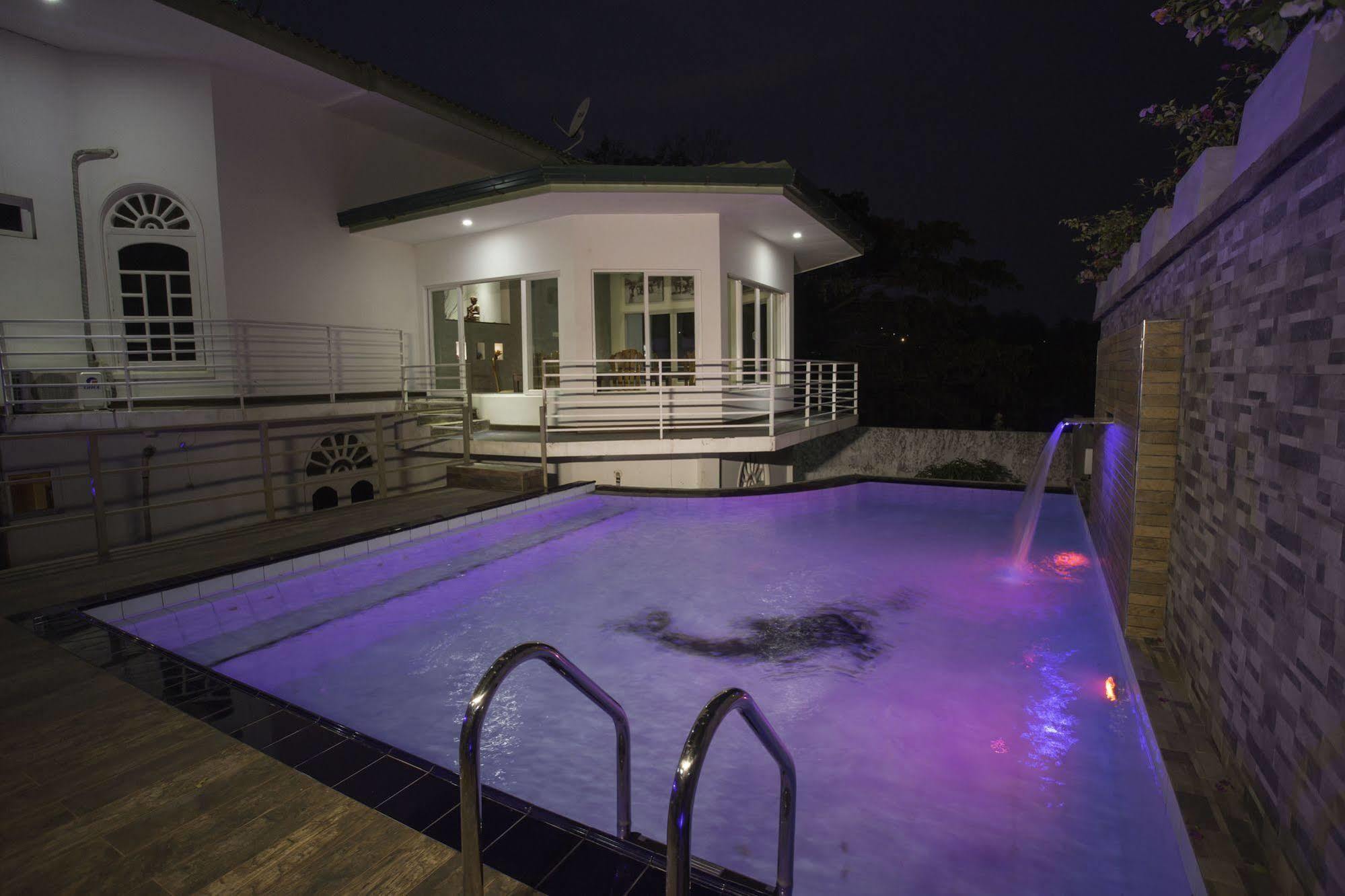 Winter Villa Kandy Luaran gambar